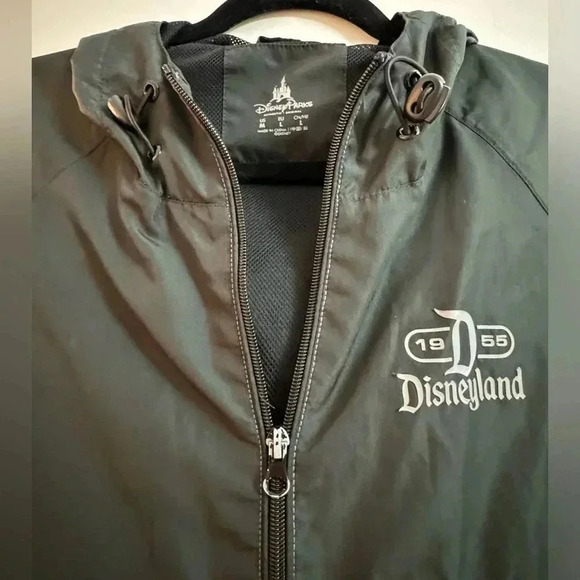 Disney Parks 1955 Disneyland Black Gray Zip Up Windbreaker Rain Jacket Medium - Picture 4 of 14